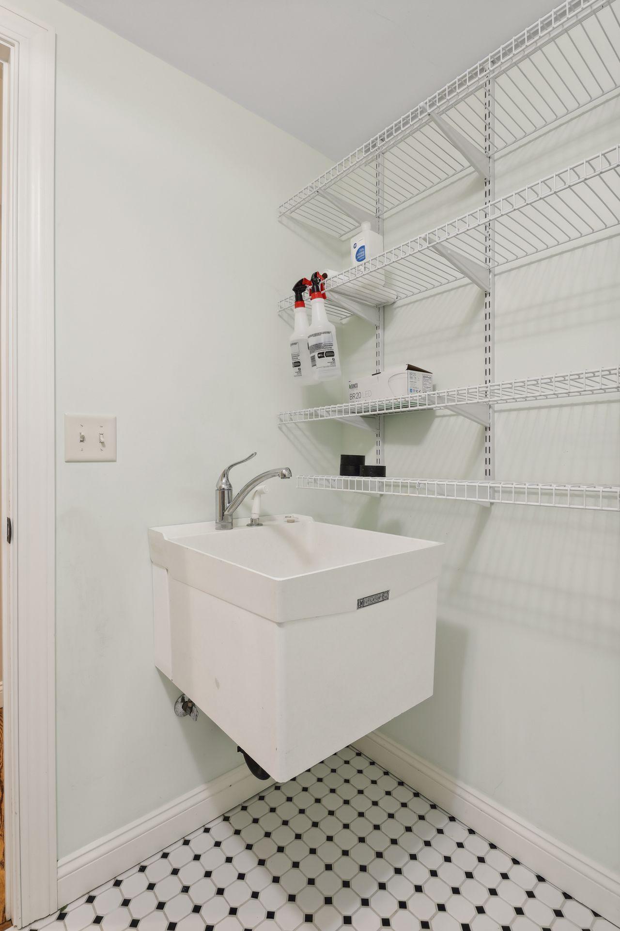 4509 Casco Avenue Edina, MN 55424 - Photo 36 of 56