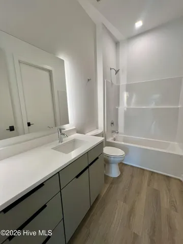 $1,625 | 1108 Castle Street, Unit 106, Wilmington, NC 28401