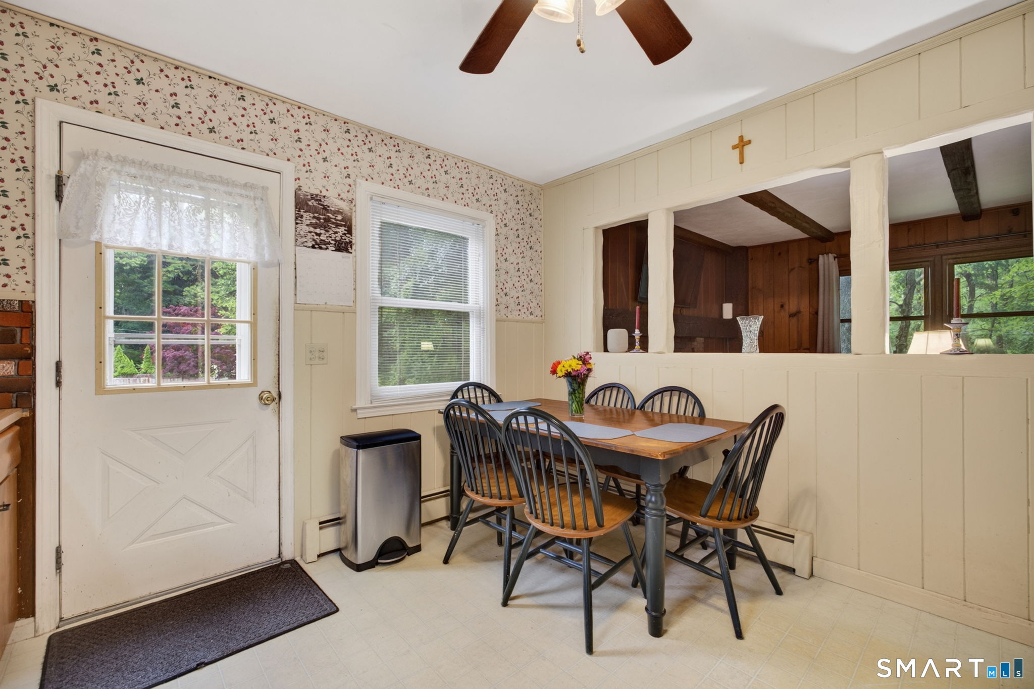 17 Hunters Path Clinton, CT 06413 - Photo 12 of 29