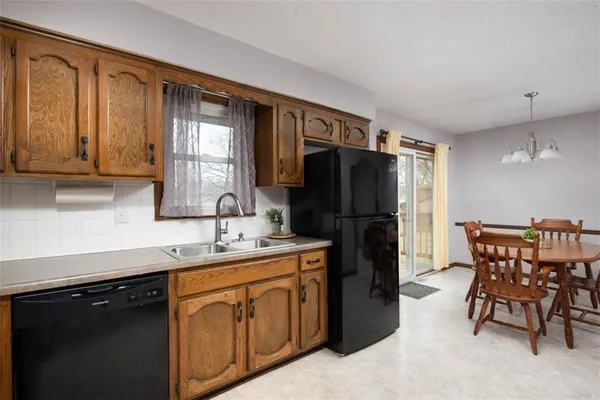 $259,000 | 16909 East 3rd Street, Independence, MO 64056