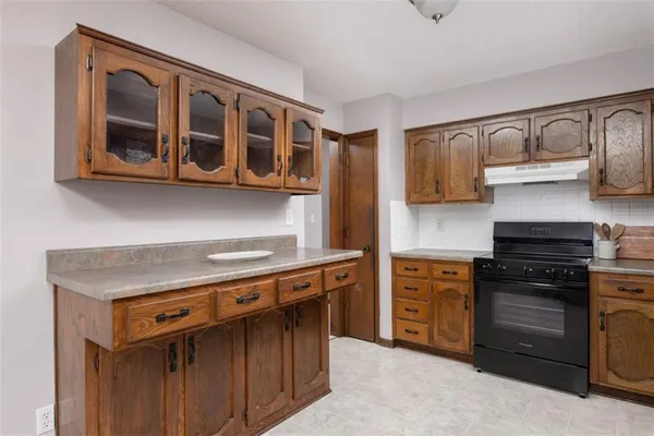 $259,000 | 16909 East 3rd Street, Independence, MO 64056