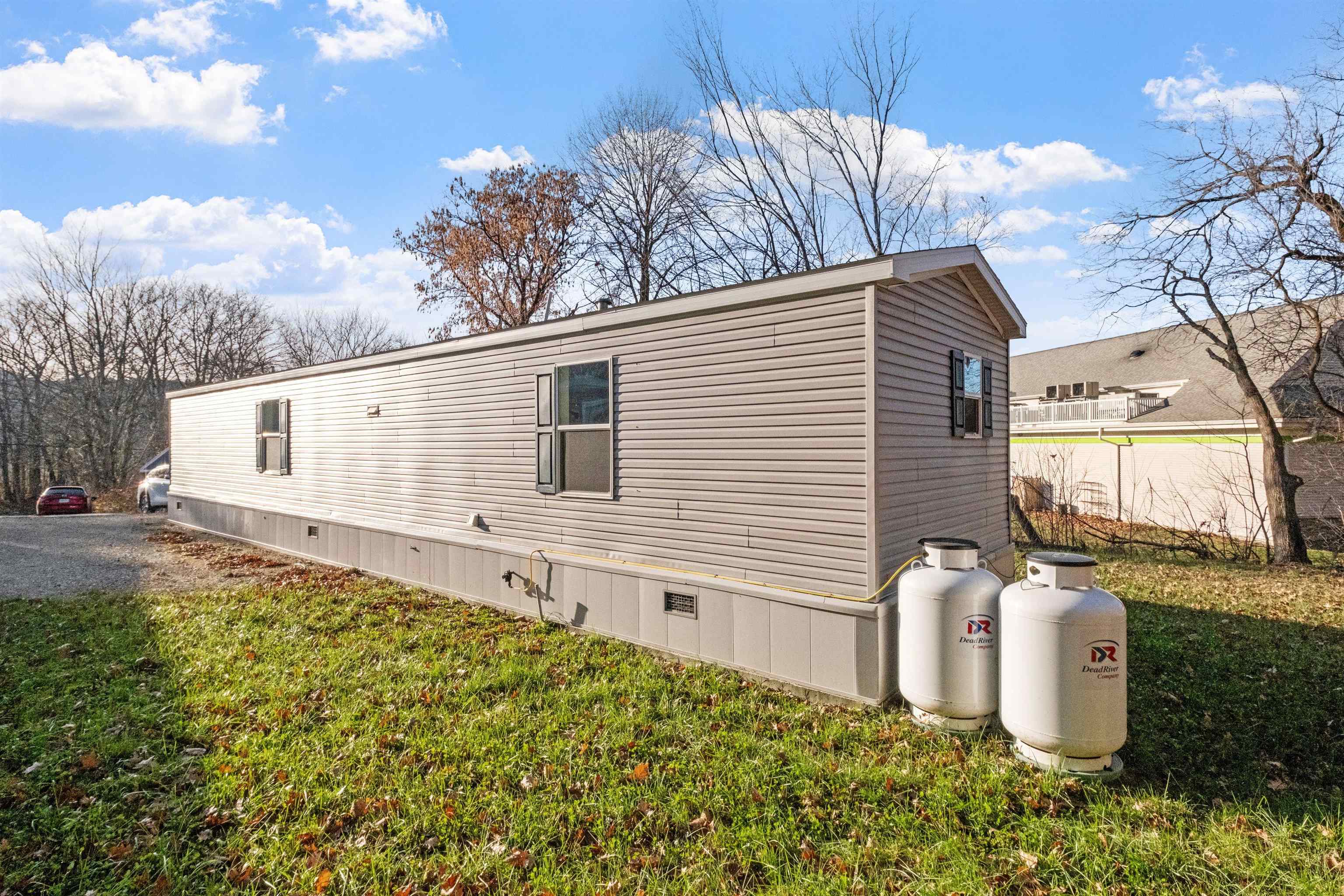 11 Trailer Park Road Haverhill, NH 03785 - Photo 23 of 35 Gallery Image 23