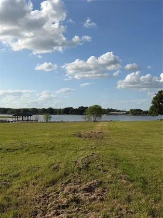 $123,000 | 2000 Lakeside Drive, Bonham, TX 75418