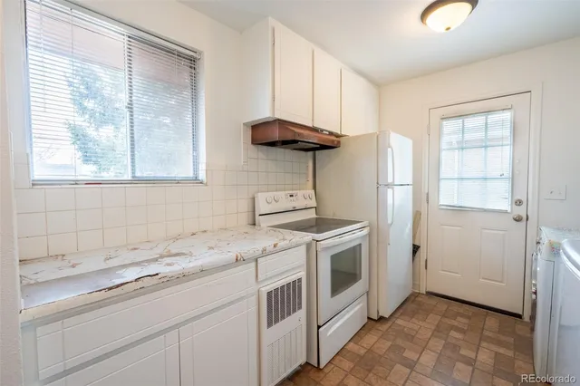 $490,000 | 1394 Chester Street, Aurora, CO 80010