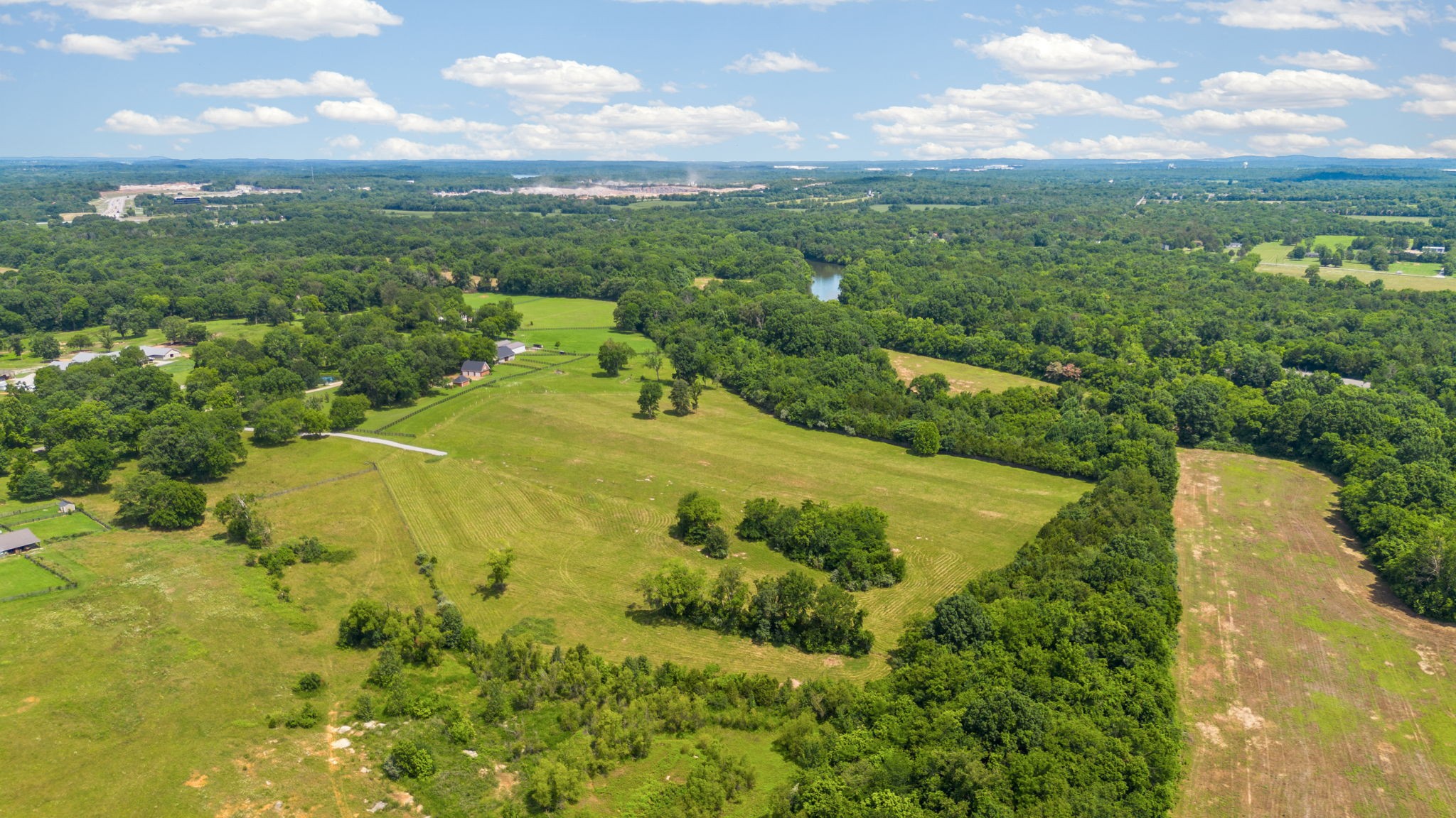 4284 Central Valley Road Murfreesboro, TN 37129 - Photo 36 of 54 Gallery Image 36