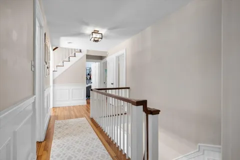 $1,800,000 | 1 Squirrel Hill Lane, Hingham, MA 02043