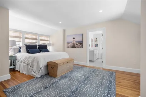 $1,800,000 | 1 Squirrel Hill Lane, Hingham, MA 02043