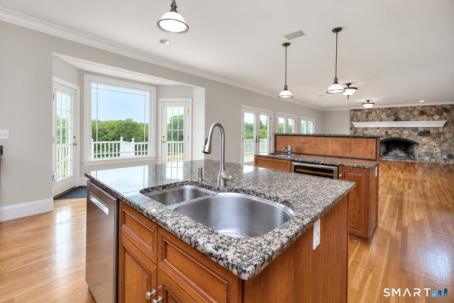 109 Long Meadow Hill Road Brookfield, CT 06804 - Photo 10 of 40 Gallery Image 10