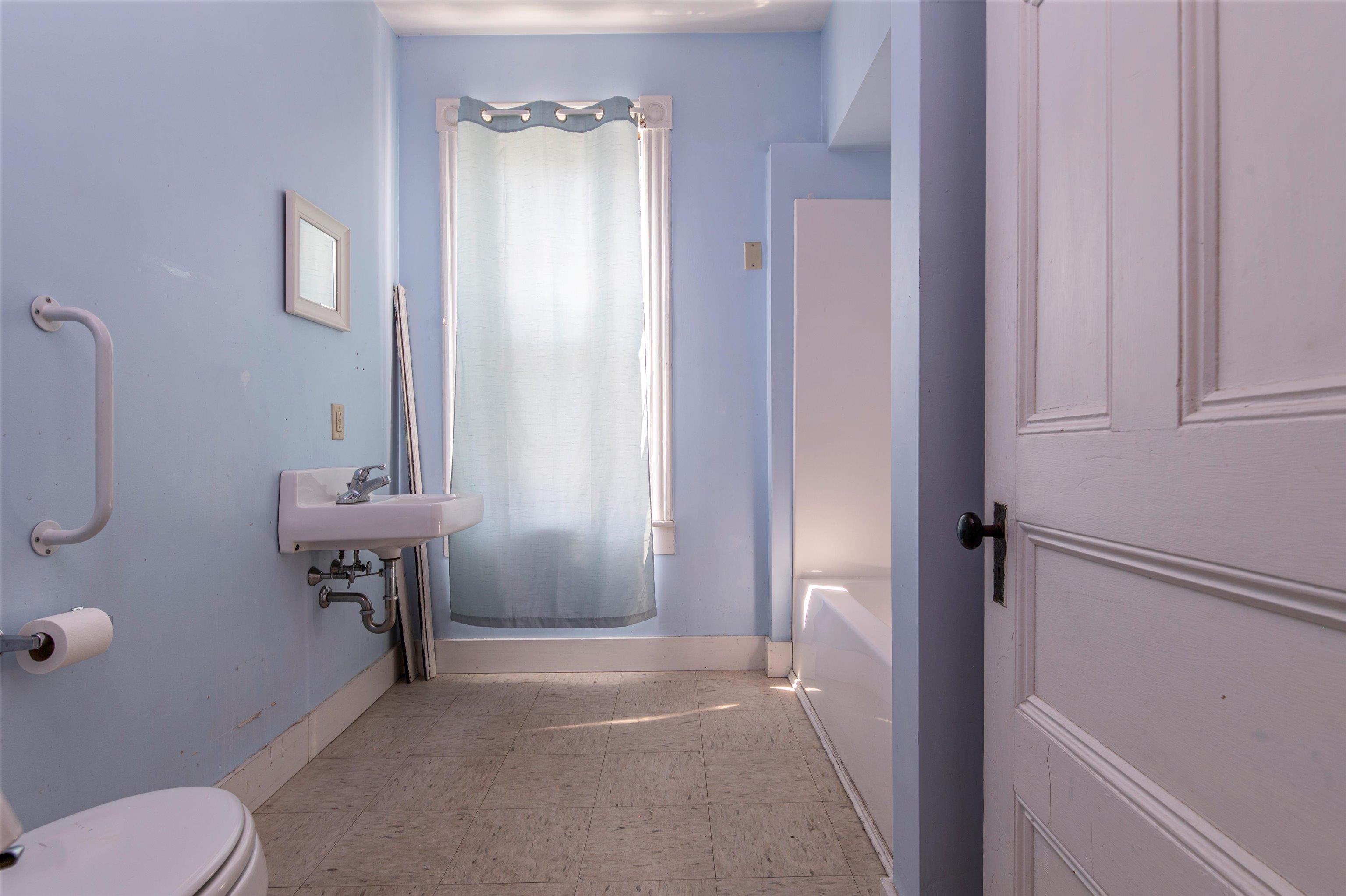 26 South Street Rockingham, VT 05101 - Photo 15 of 40