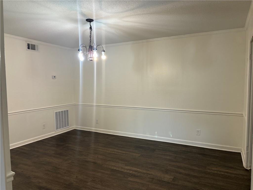 146 Rue Fontaine Lithonia, GA 30038 - Photo 10 of 37