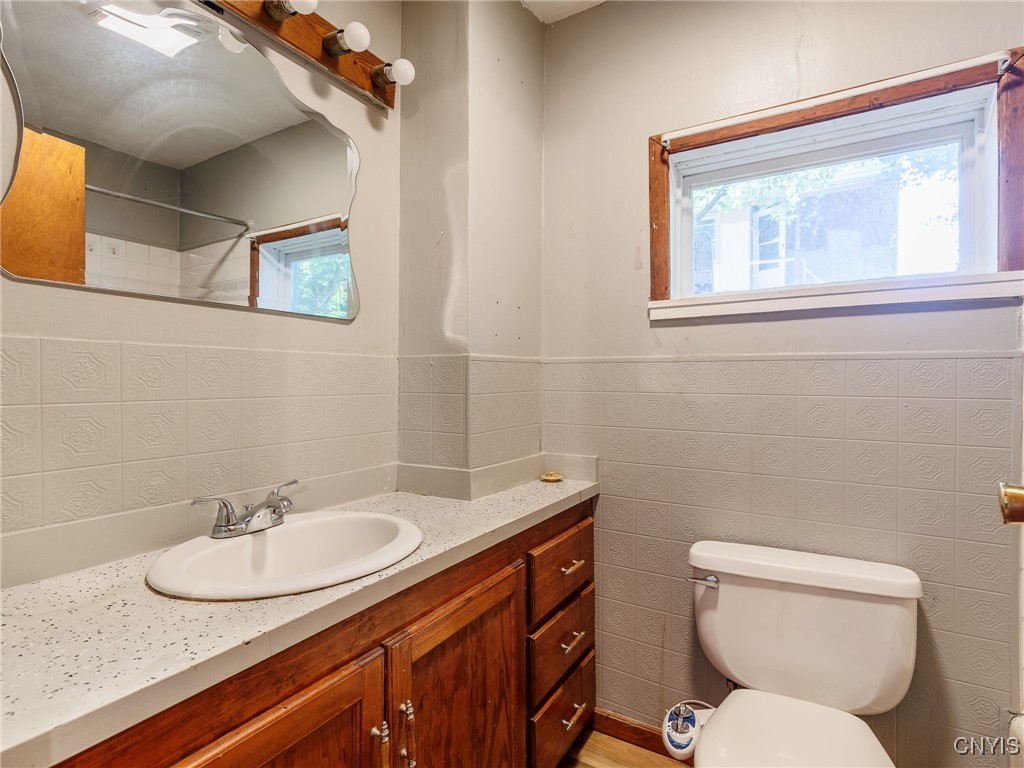 308 Howk Street Watertown, NY 13601 - Photo 18 of 31