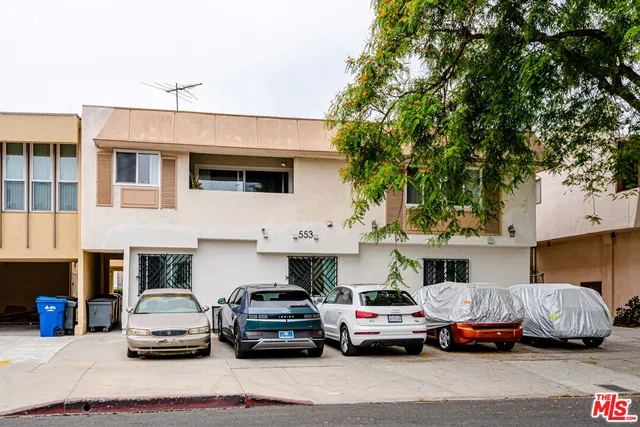 $2,495,000 | 553 North Flores Street, West Hollywood, CA 90048