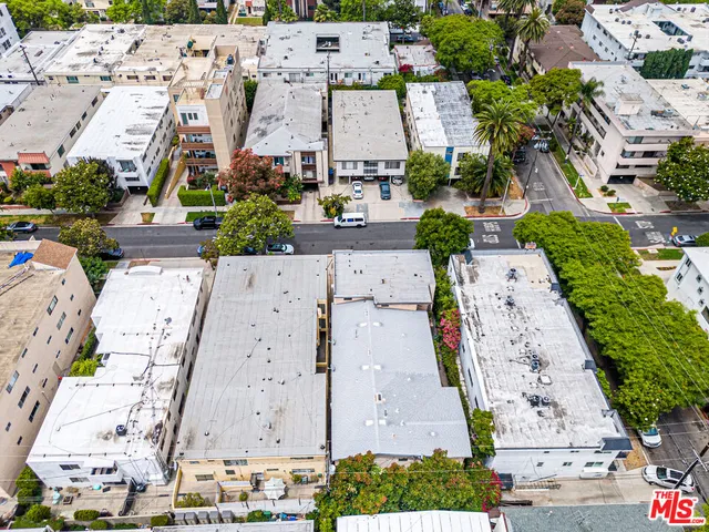 $2,495,000 | 553 North Flores Street, West Hollywood, CA 90048