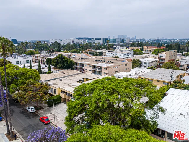 $2,495,000 | 553 North Flores Street, West Hollywood, CA 90048