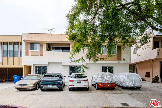 $2,495,000 | 553 North Flores Street, West Hollywood, CA 90048