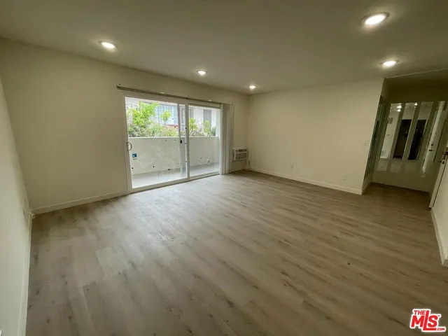 $2,495,000 | 553 North Flores Street, West Hollywood, CA 90048