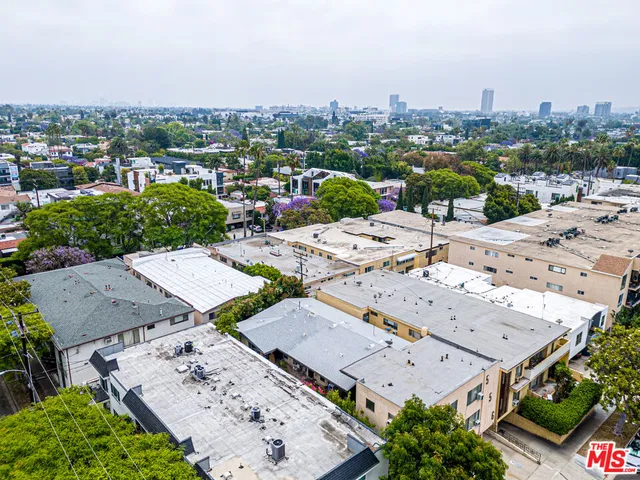 $2,495,000 | 553 North Flores Street, West Hollywood, CA 90048