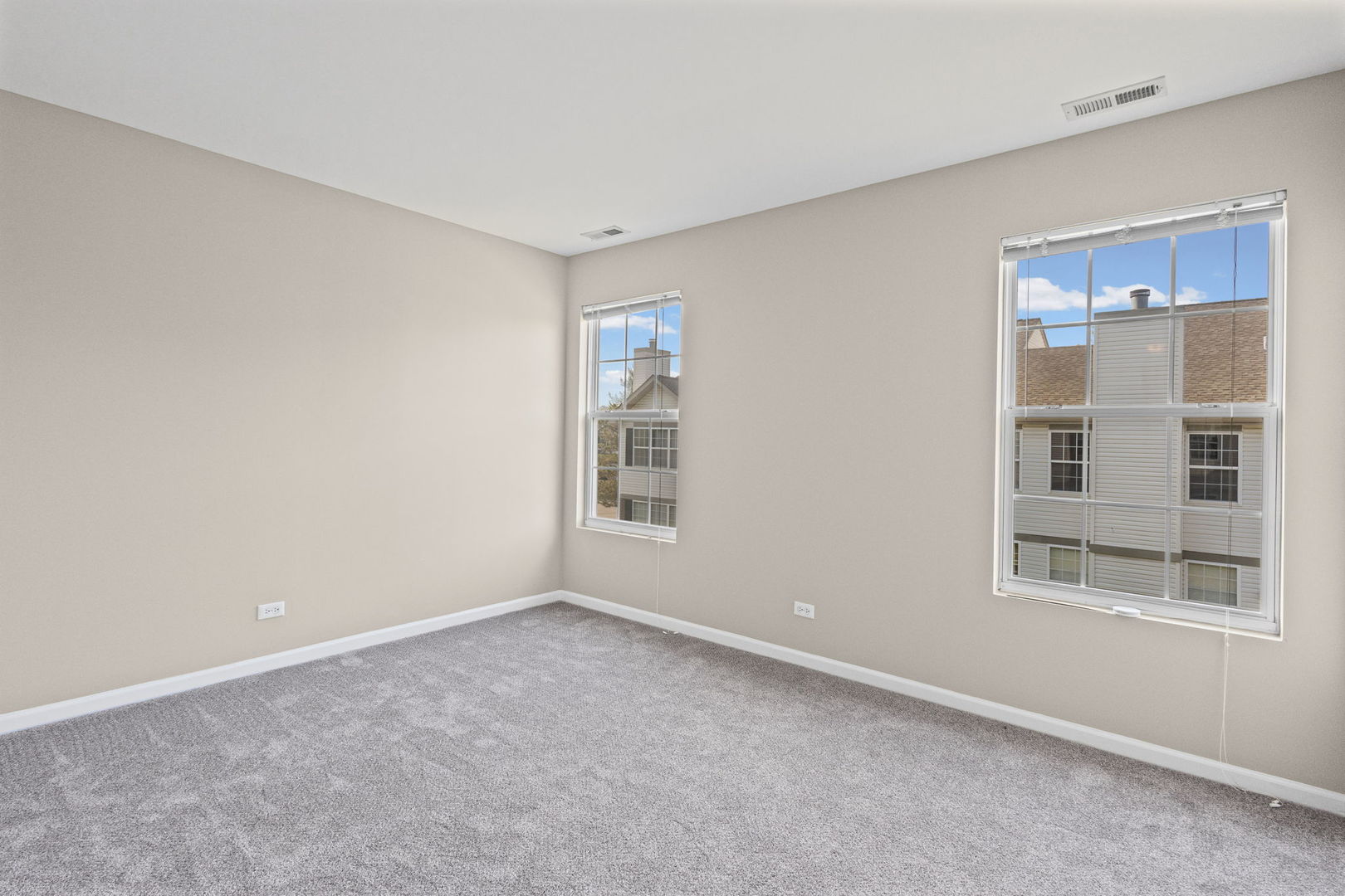 535 North Red Deer Road, Unit 535 Round Lake, IL 60073 - Photo 13 of 18