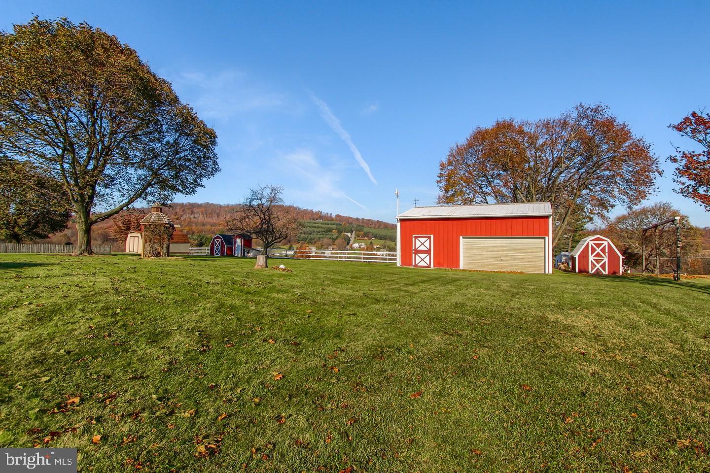 7069 Pigeon Hill Road Spring Grove, PA 17362 - Photo 21 of 25