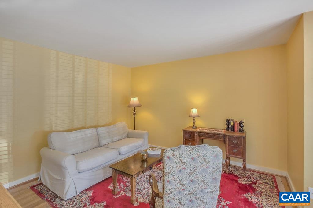 1254 Chatham Ridge Charlottesville, VA 22901 - Photo 3 of 31 Gallery Image 3