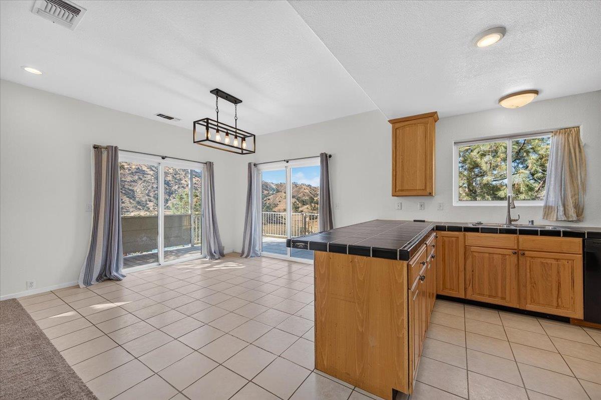 28596 Sky Harbour Road Friant, CA 93626 - Photo 14 of 38 Gallery Image 14