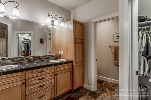 61438 Davis Lake Loop Bend, OR 97702 - Photo 17 of 20 Additional Photo