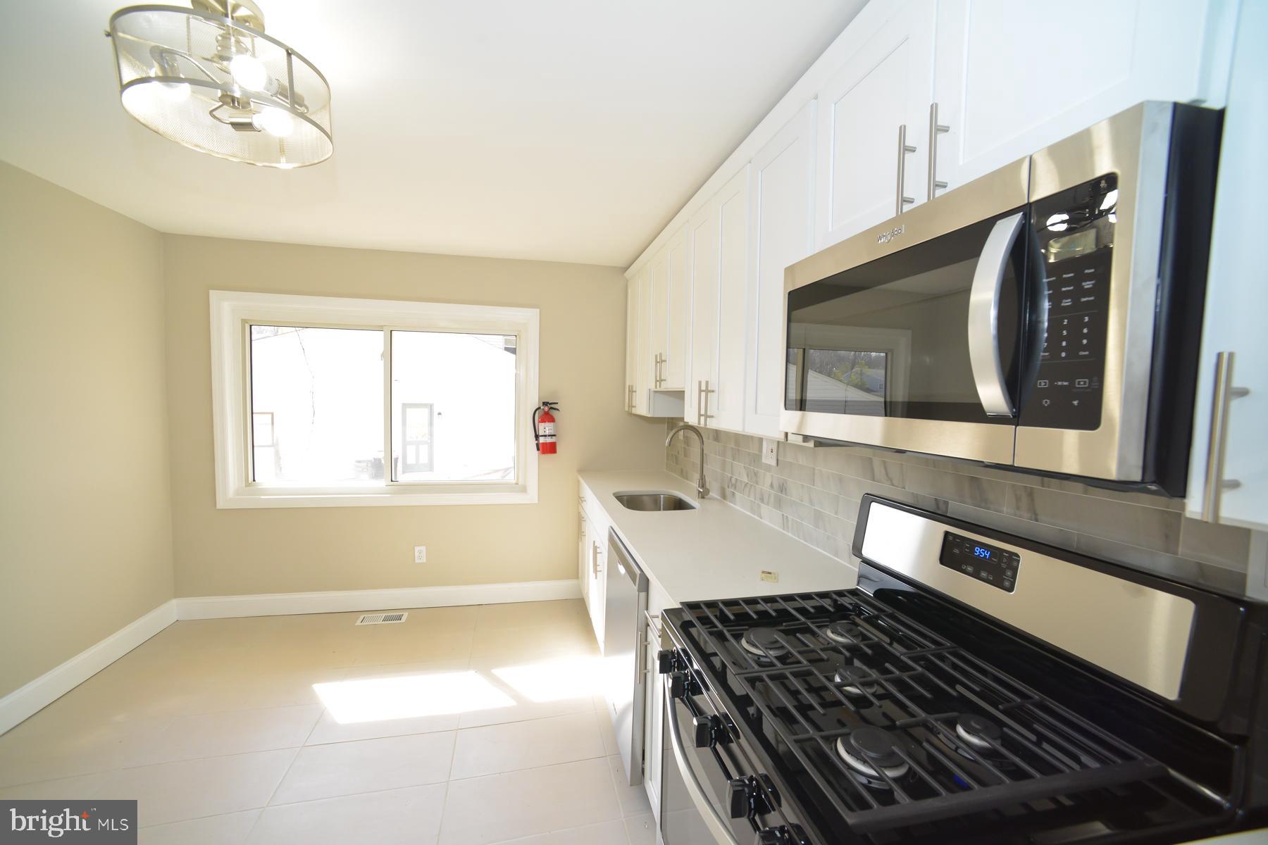 55 Old Forge Road Clementon, NJ 08021 - Photo 12 of 23