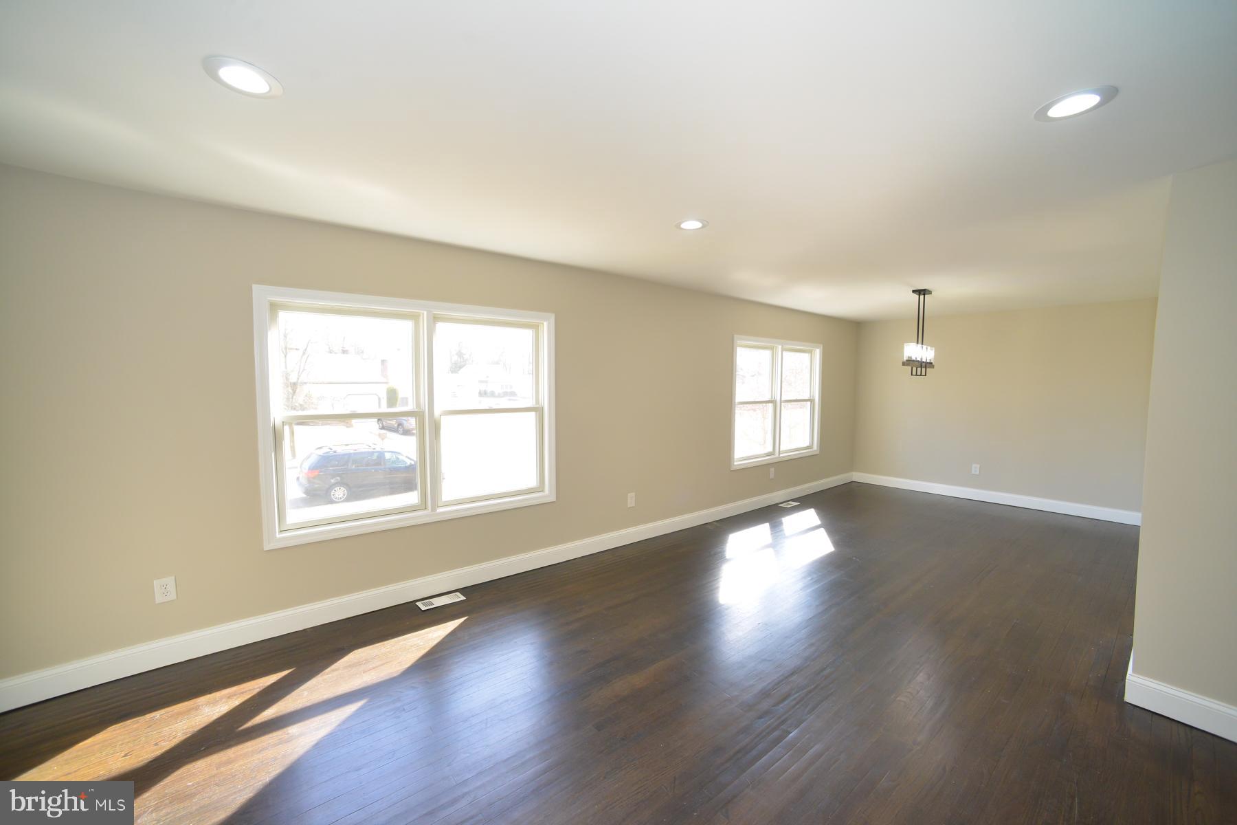 55 Old Forge Road Clementon, NJ 08021 - Photo 7 of 23