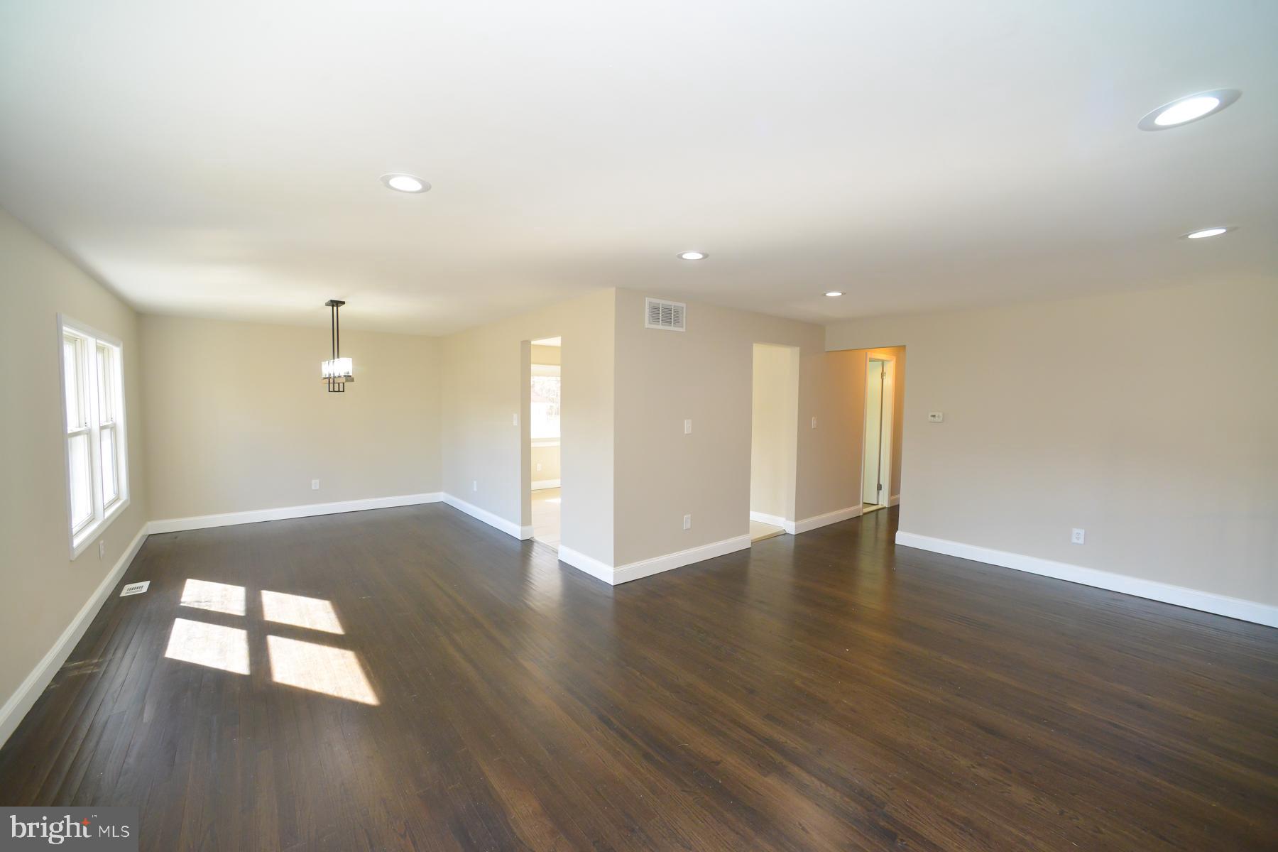 55 Old Forge Road Clementon, NJ 08021 - Photo 8 of 23