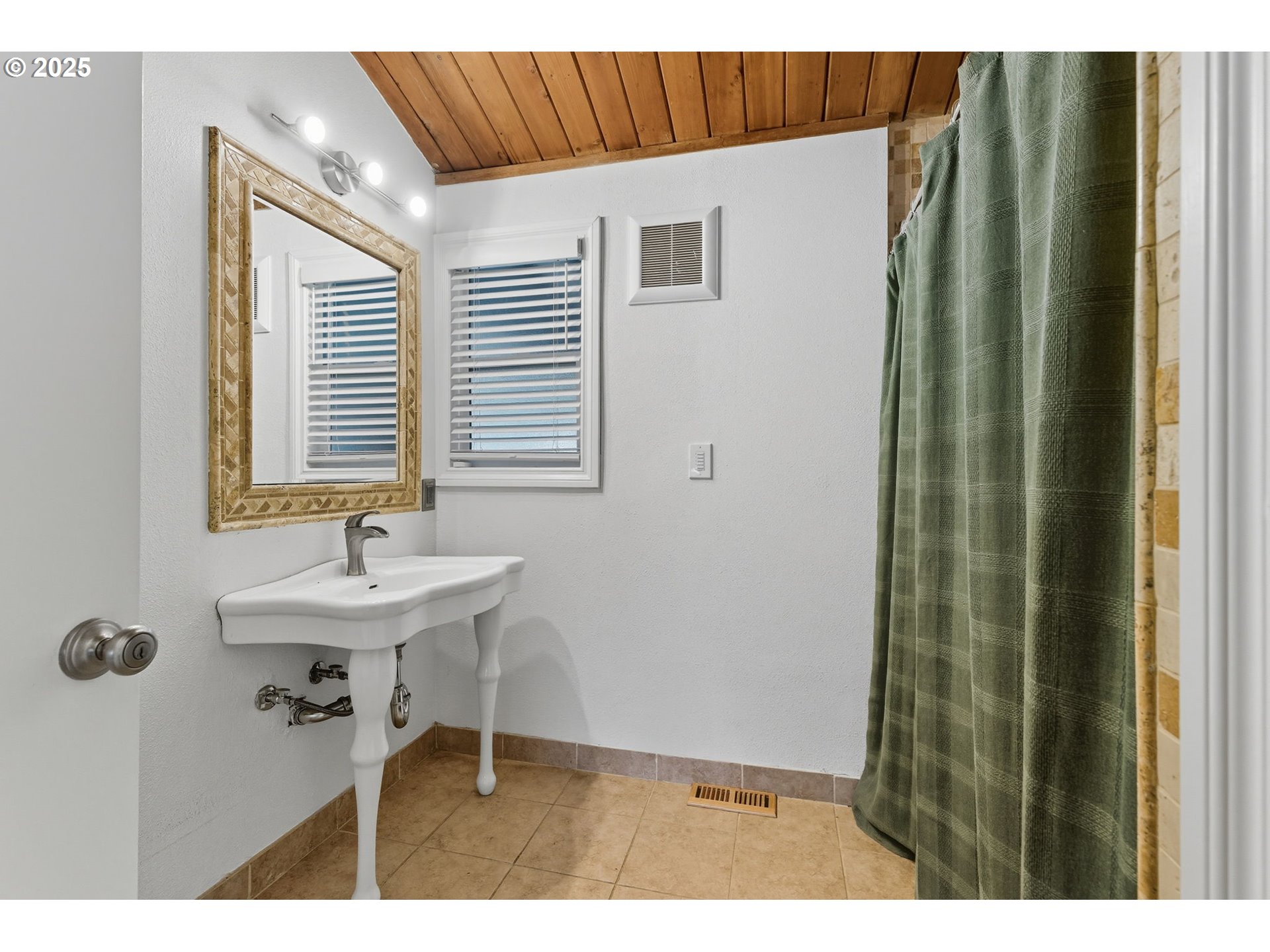 19824 South Butte Road Beavercreek, OR 97004 - Photo 22 of 48