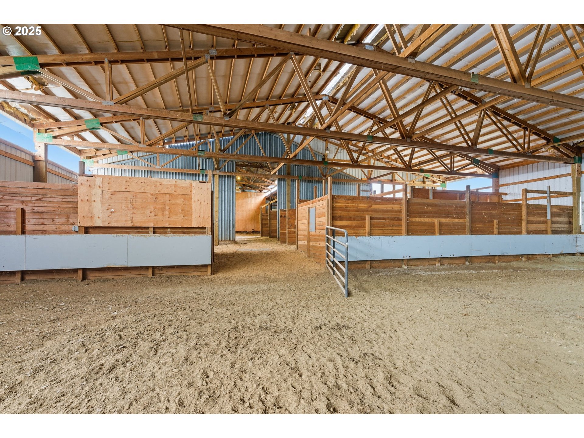 19824 South Butte Road Beavercreek, OR 97004 - Photo 35 of 48