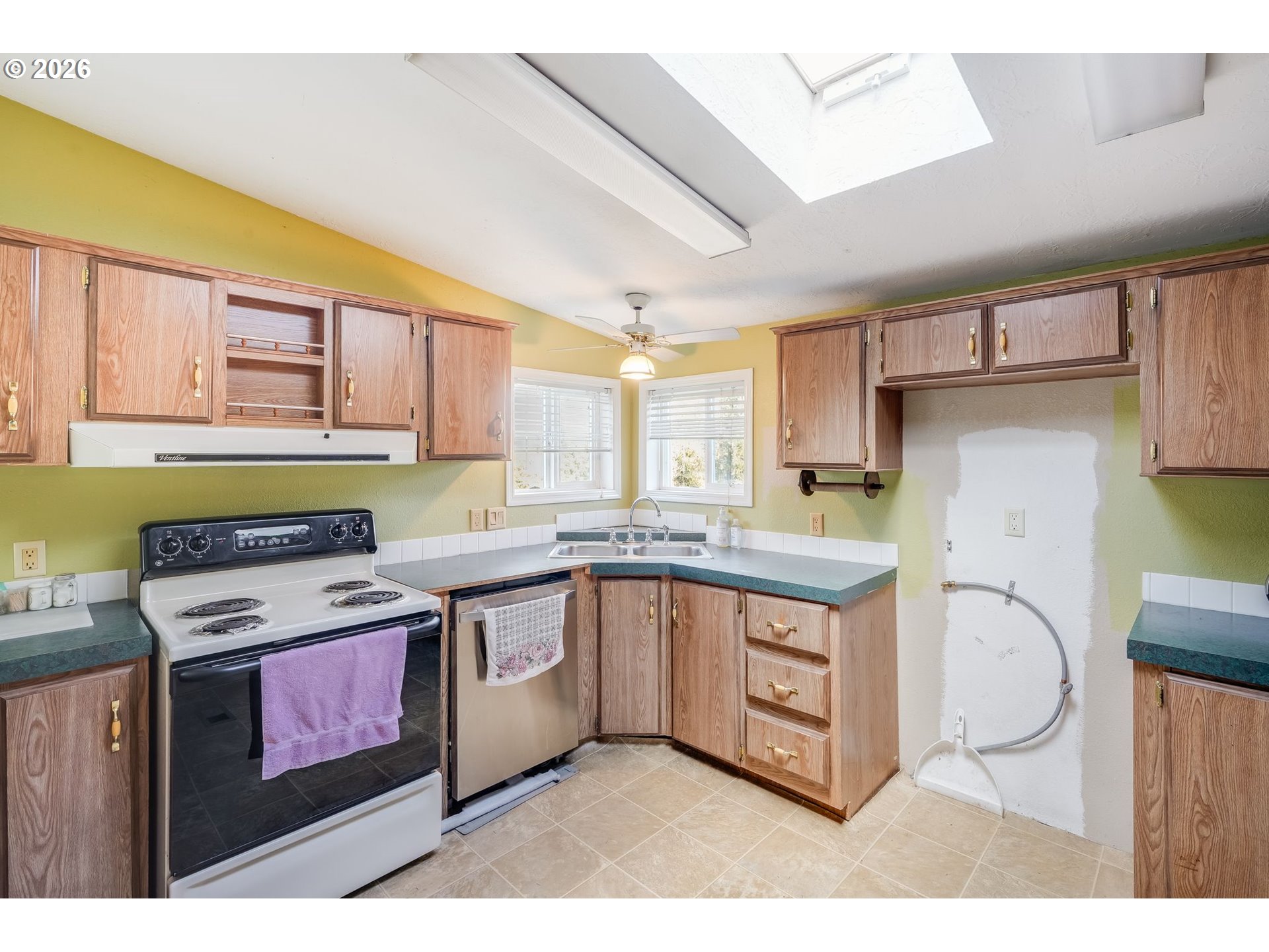 30500 South Deardorff Road Molalla, OR 97038 - Photo 14 of 36 Gallery Image 14