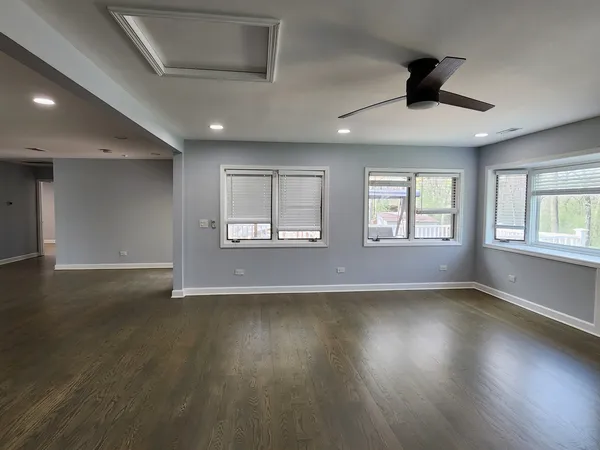 $699,900 | 88 Gromer Road, Elgin, IL 60120