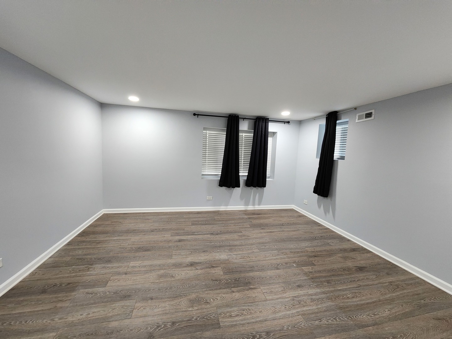 88 Gromer Road Elgin, IL 60120 - Photo 33 of 58