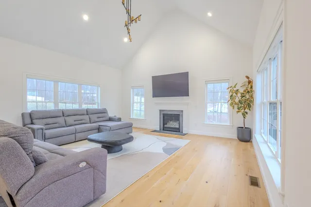 $4,750 | 18 Locust Hill Drive, Mendon, MA 01756