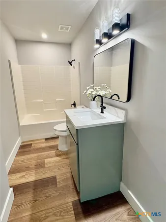 $236,000 | 1902 North Fannin Avenue, Cameron, TX 76520