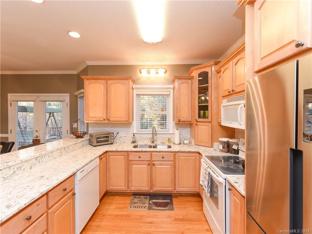 1725 Williams Road, Unit 10 Fort Mill, SC 29715 - Photo 6 of 27