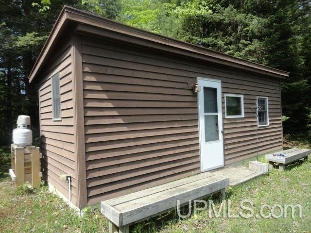 E6646 Doe Lake Road Munising, MI 49862 - Photo 12 of 24