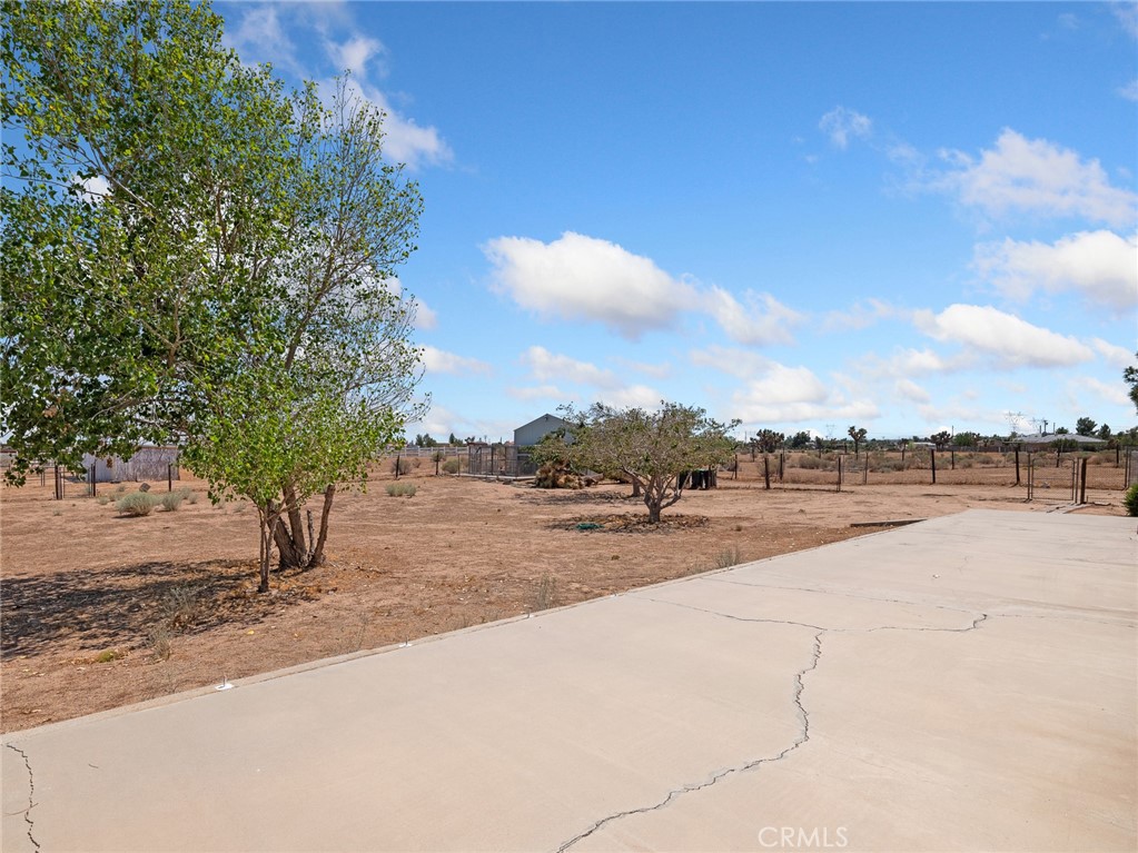 10139 Sonora Road Phelan, CA 92371 - Photo 27 of 37 a view of a street