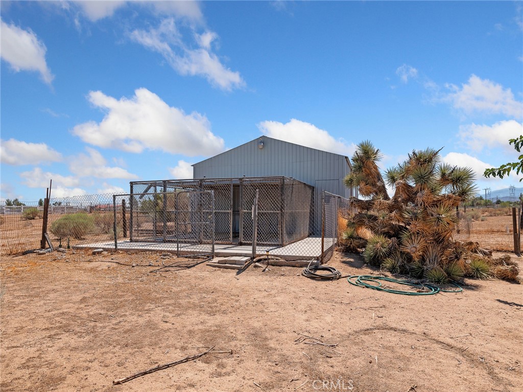 10139 Sonora Road Phelan, CA 92371 - Photo 28 of 37