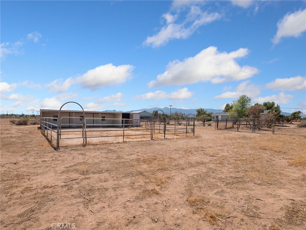 10139 Sonora Road Phelan, CA 92371 - Photo 36 of 37