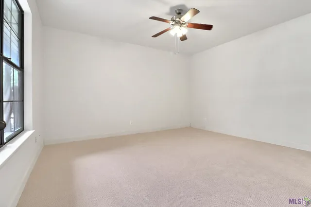 $179,000 | 809 Summer Breeze Drive, Unit 1504, Baton Rouge, LA 70810