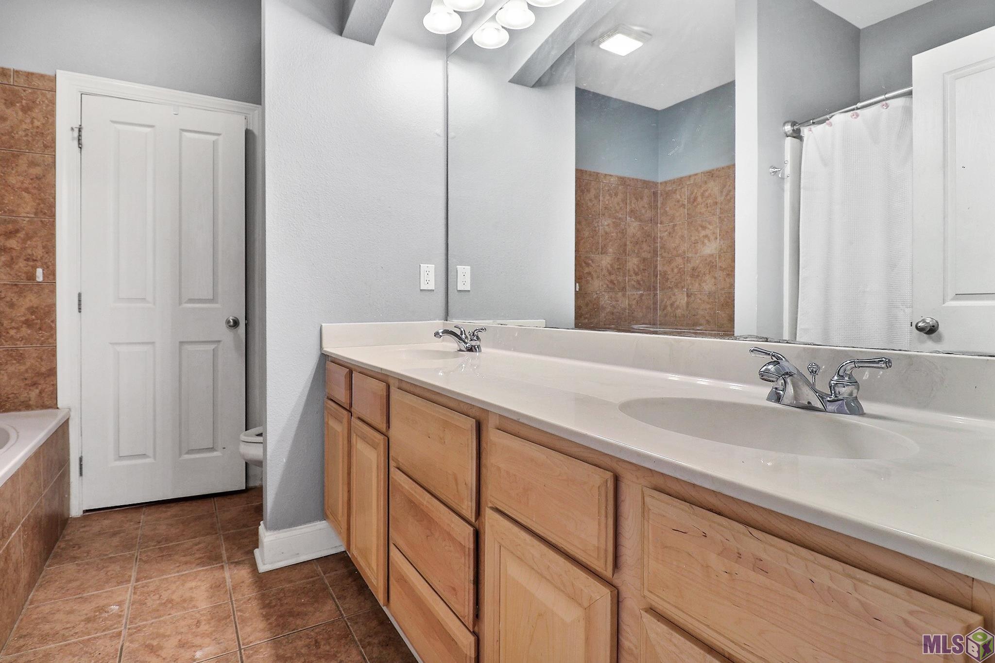 809 Summer Breeze Drive, Unit 1504 Baton Rouge, LA 70810 - Photo 17 of 26