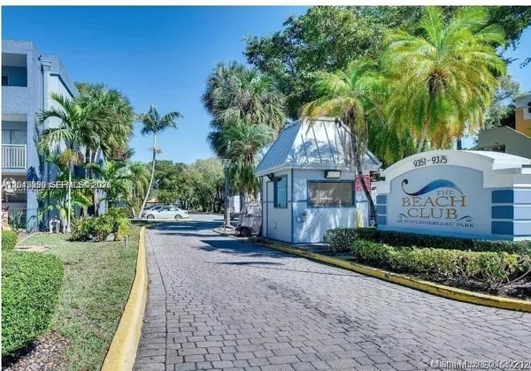 $2,400 | 9365 Fontainebleau Boulevard, Unit E231, Miami, FL 33172