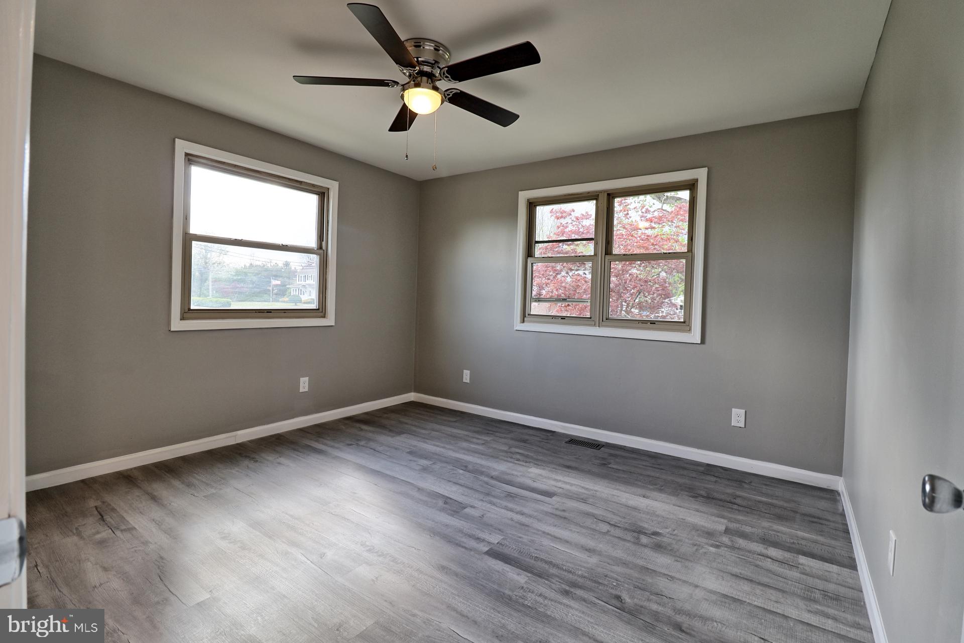62 Middle Road Hammonton, NJ 08037 - Photo 15 of 18