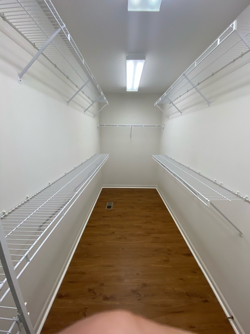 11860 Presley Circle Plainfield, IL 60585 - Photo 10 of 18 a view of a hallway