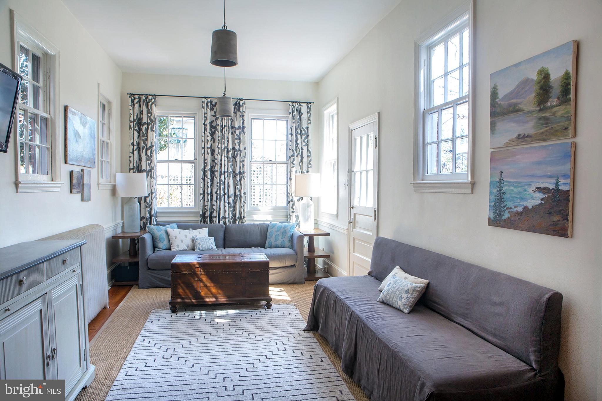 14 4th Street Southeast Washington, DC 20003 - Photo 18 of 60 Light Filled Family Room East