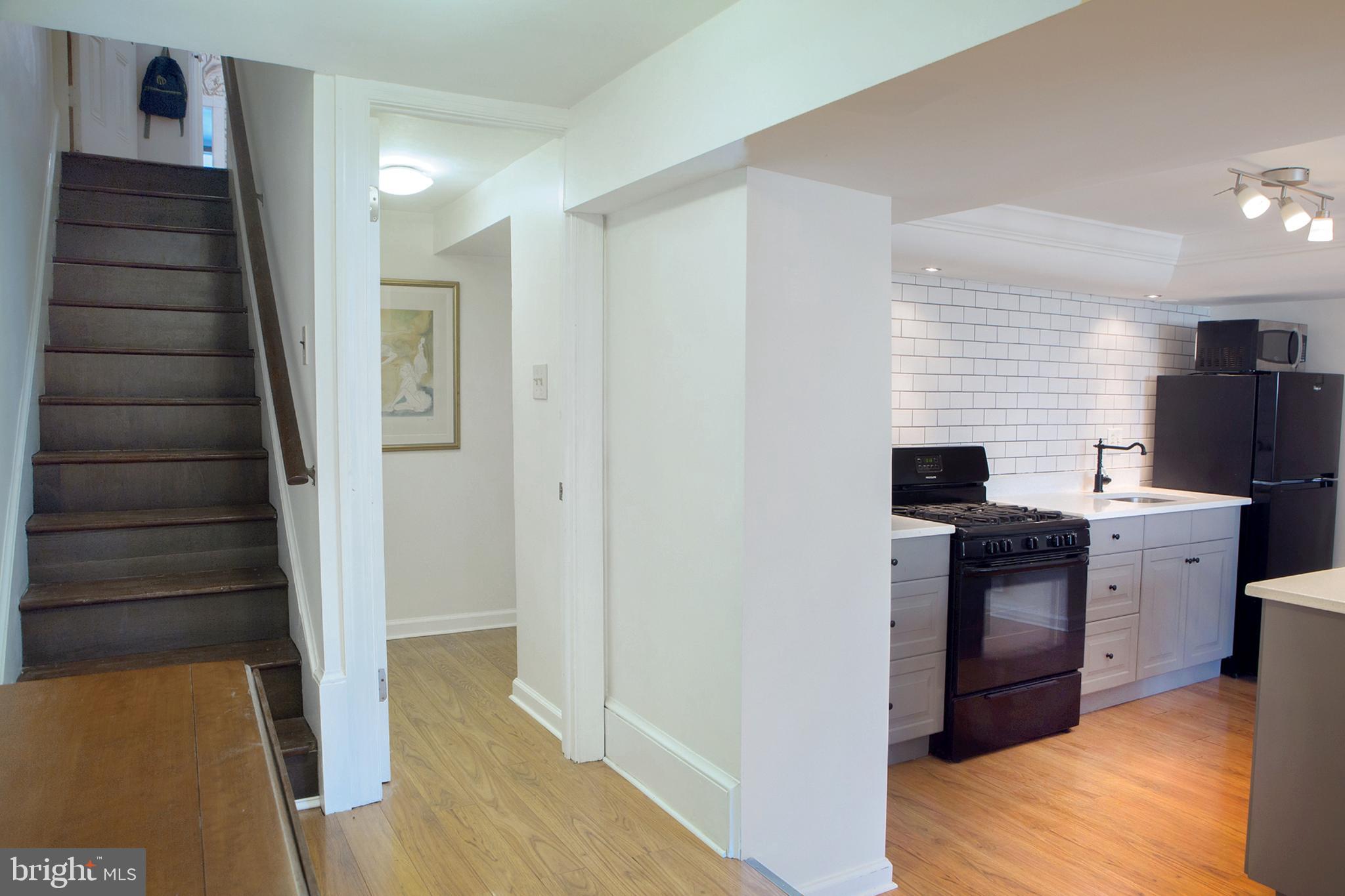 14 4th Street Southeast Washington, DC 20003 - Photo 54 of 60 In-Law Suite Entry Hall West