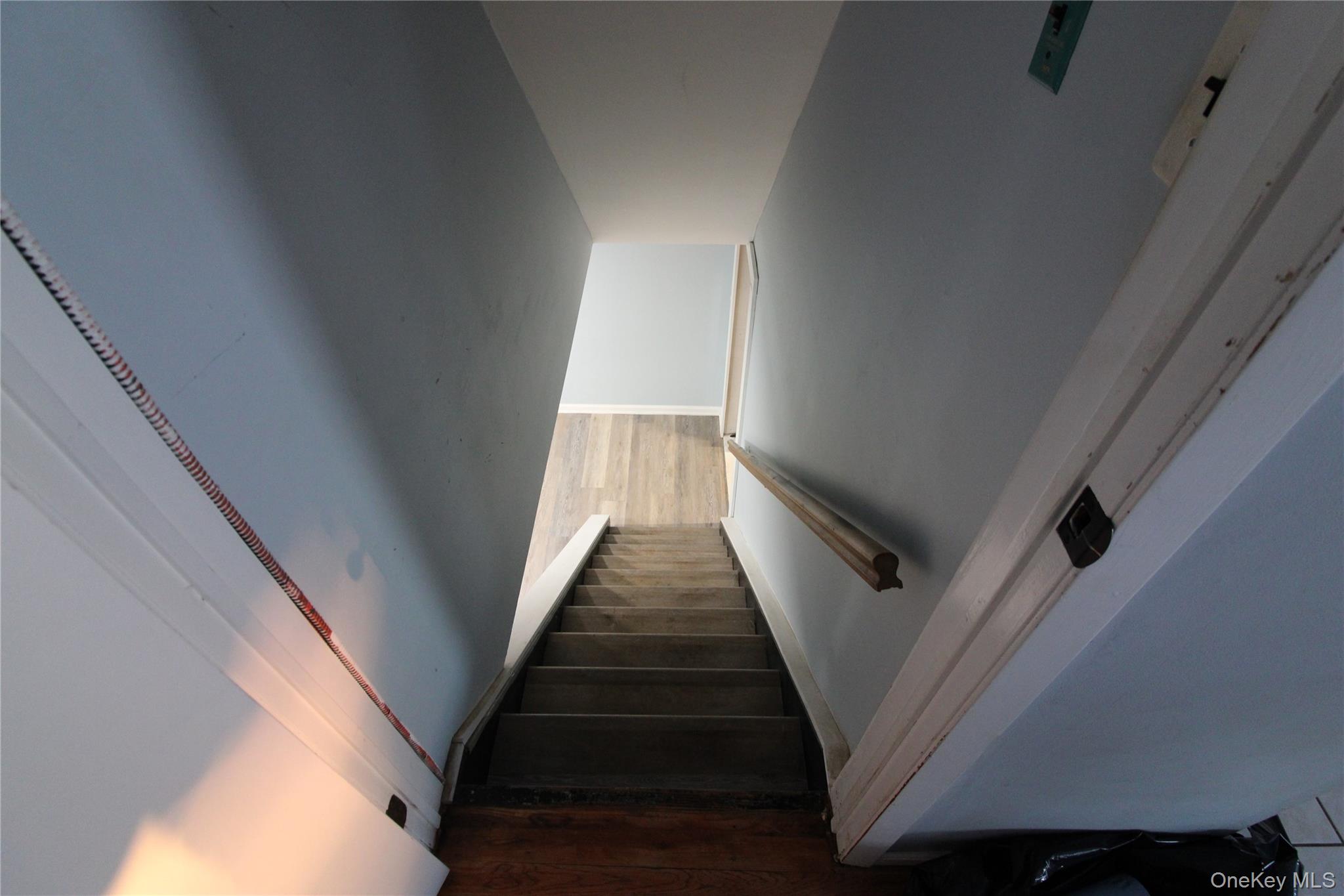 76 Vincent Road Hicksville, NY 11801 - Photo 30 of 38