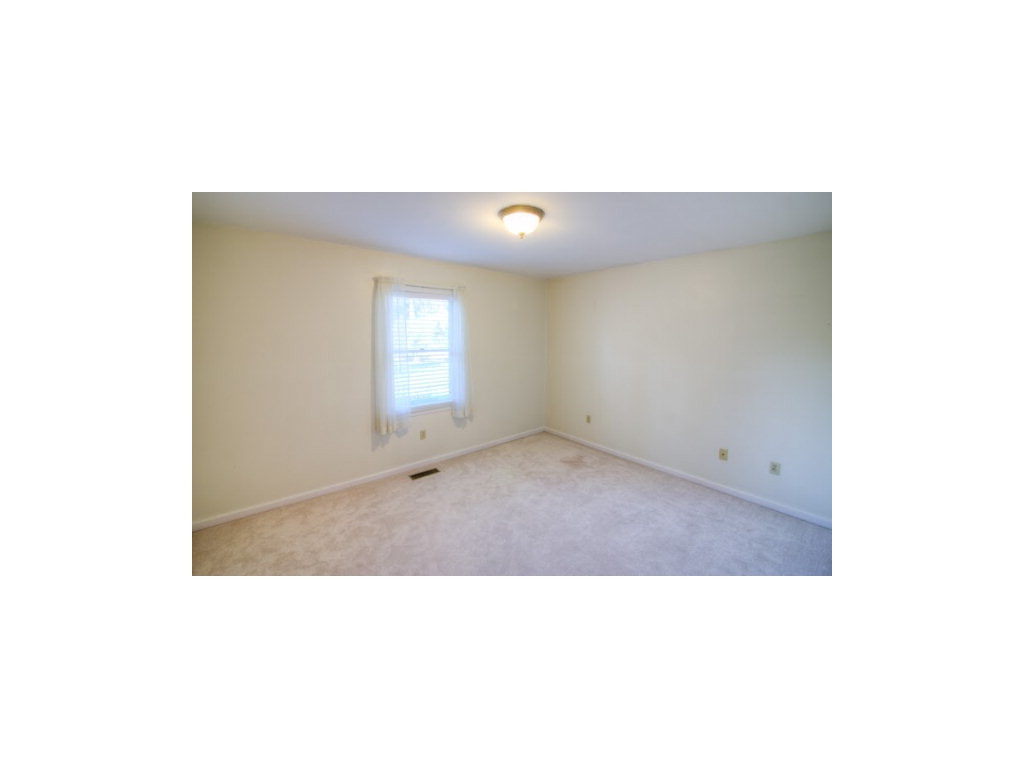 564 Wyndale Road Abingdon, VA 24210 - Photo 7 of 14 Photo 7